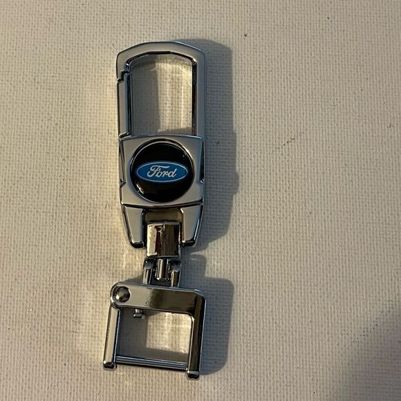 Ford Key Fob Keychain in Metal NWT - Picture 3 of 8